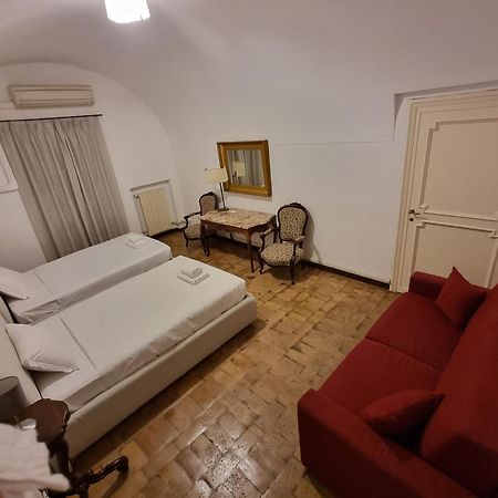 Luxury 2 Bedroom Apartment In The Heart Of Roma Exterior foto